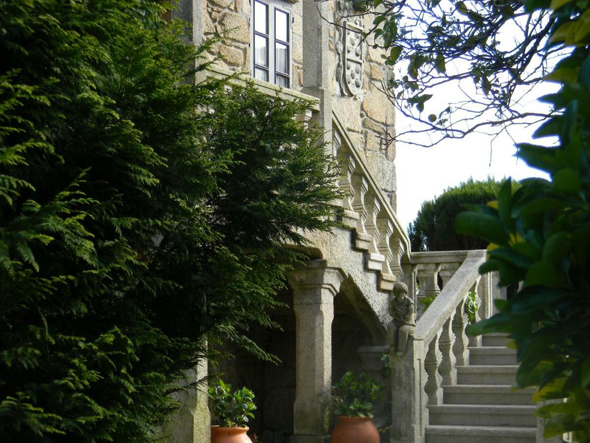 Pazo Carrasqueira Bed and Breakfast Ribadumia Exteriör bild